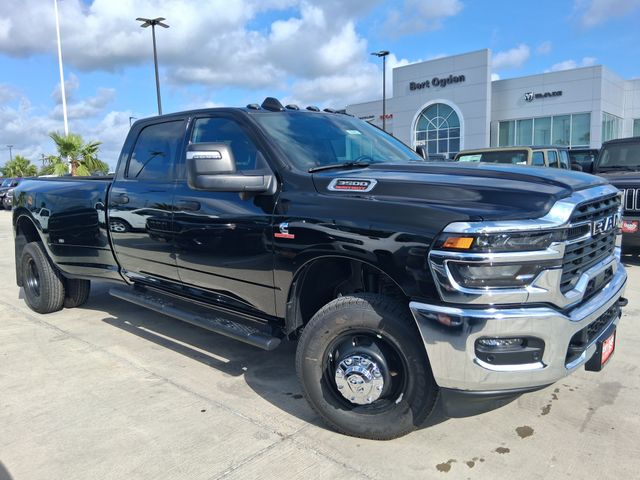 2026 RAM 3500 Tradesman 4X4 Crew Cab LWB's photo