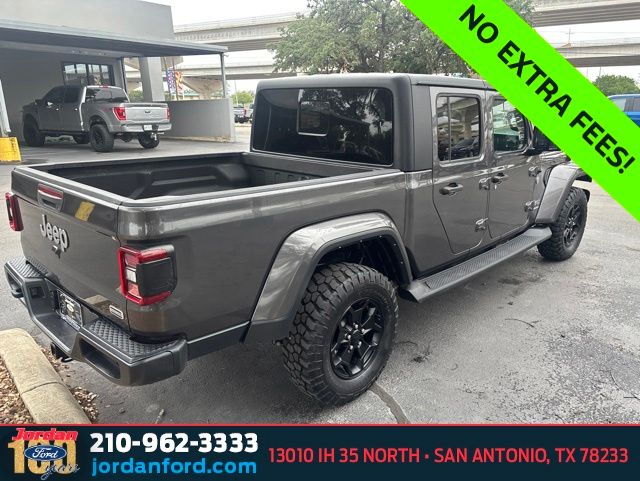 Used Car 2022 Jeep Gladiator  Overland For Sale Under $35,000 In San Antonio, Texas