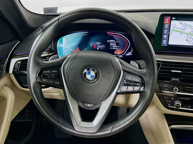 2022 BMW 5 Series 530i xDrive 11