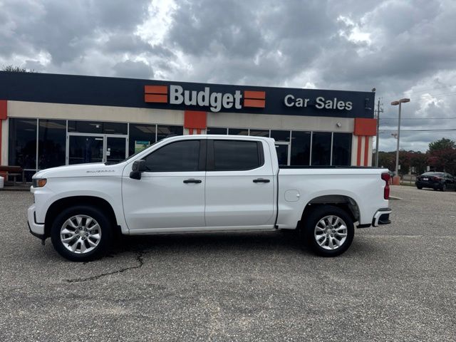 Summit White 2020 Chevrolet Silverado 1500 Pickup Truck 4X2 6-Speed Automatic Overdrive