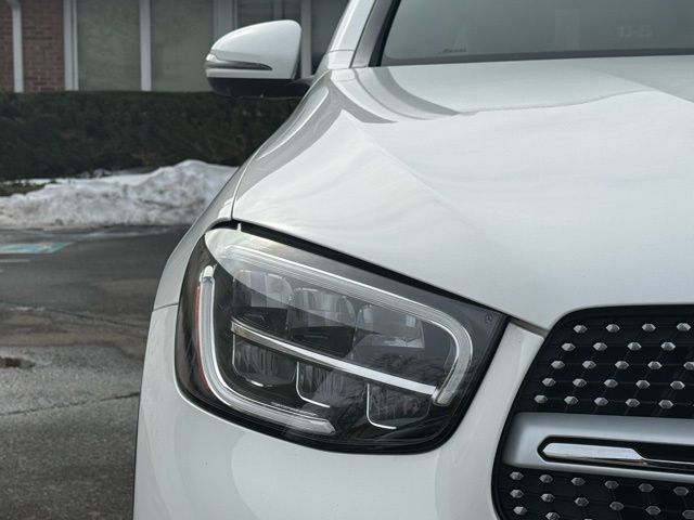 2022 Mercedes-Benz GLC