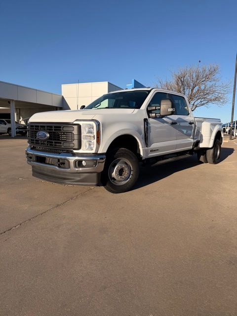 2023 Ford F-350 Super Duty XL Crew Cab LB DRW 4WD