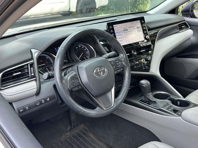 Used 2022 Gray Toyota SE image 16