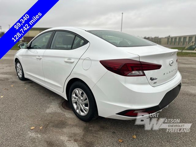 2019 Hyundai Elantra SE 3