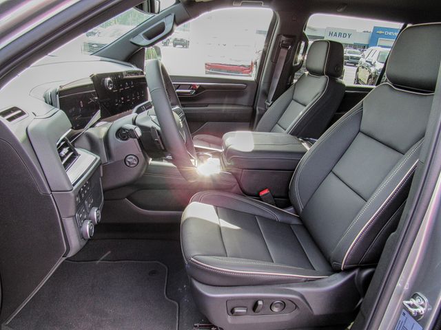 Photo of 2025 Chevrolet Suburban Premier in Dallas, GA - 14,  2025 Chevrolet Suburban Premier:44058