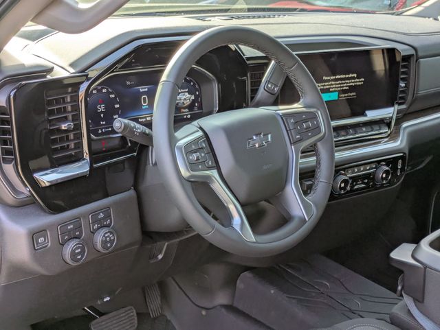 2025 Chevrolet Silverado 1500 RST photo
