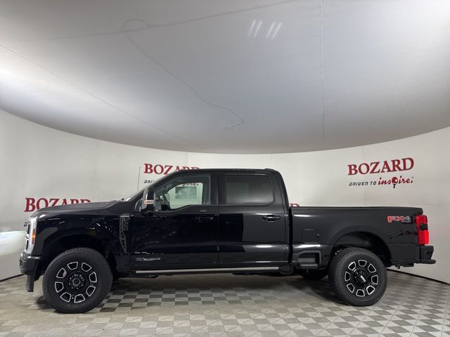 2025 Agate Black Metallic Ford Super Duty F-350 SRW Platinum 4X4 Truck