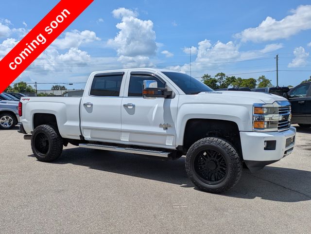 Summit White 2017 Chevrolet Silverado 2500HD Pickup Truck Four-Wheel Drive 6-Speed Automatic