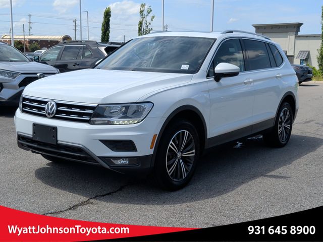 Pure White 2018 Volkswagen Tiguan SUV / Crossover All-Wheel Drive 8-Speed Automatic