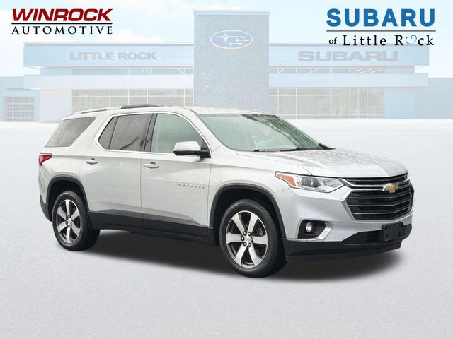 Silver Ice Metallic 2018 Chevrolet Traverse SUV / Crossover Front-Wheel Drive 9-Speed Automatic