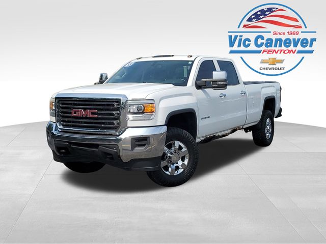 Summit White 2015 GMC Sierra 2500HD Base Crew Cab SB 4WD Pickup Truck Four-Wheel Drive 6-Speed Automatic Overdrive