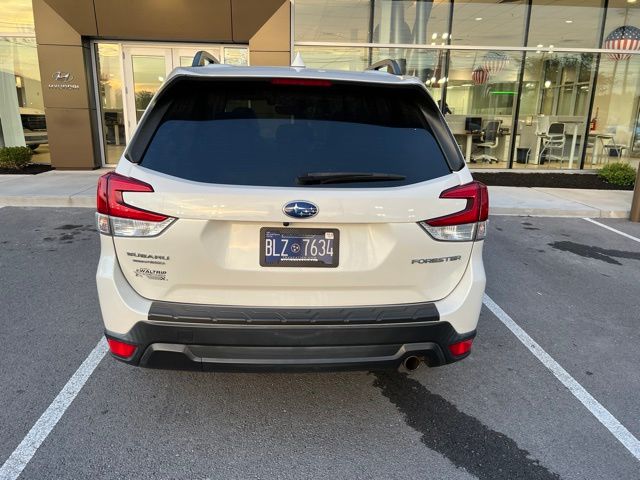 Used 2019 White Subaru Limited image 8