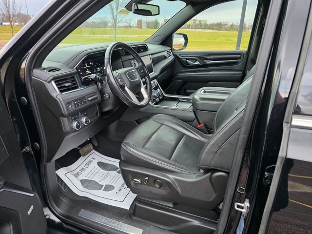 2022 GMC Yukon XL 4WD Denali