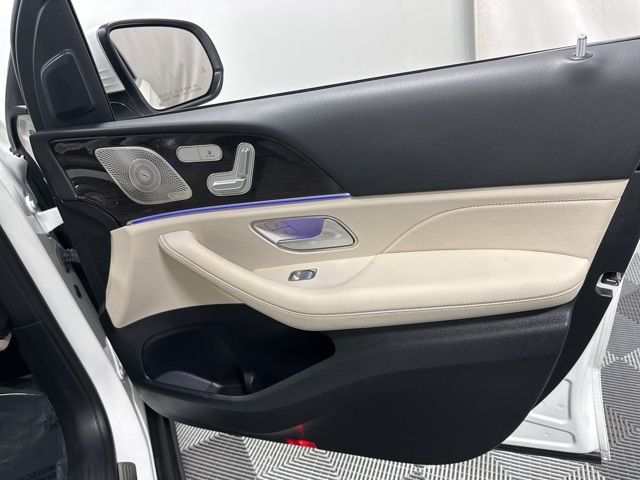 Certified Used 2022 White Mercedes-Benz GLE 350 image 34