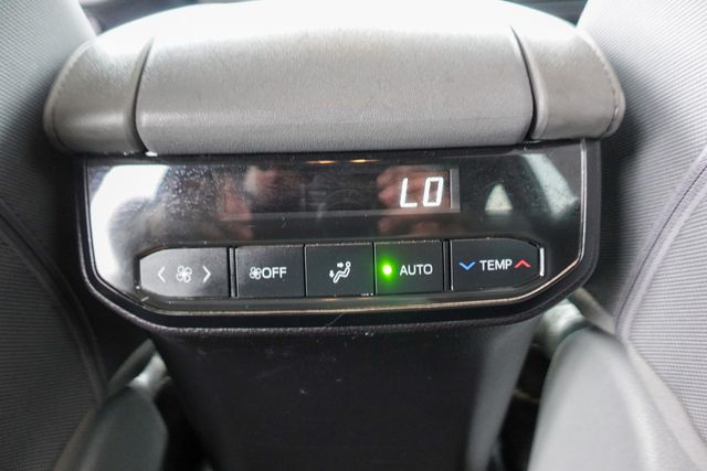 used 2023 Toyota Highlander car, priced at $32,900