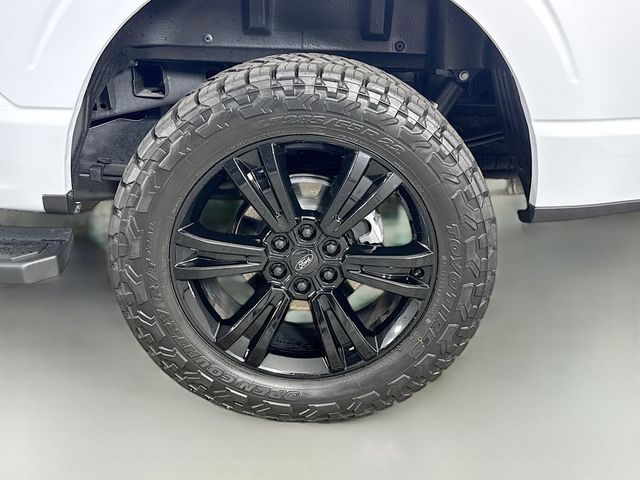 2025 White Metallic Ford F-150 Lariat 4X4 Truck