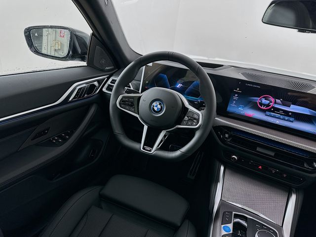 2025 BMW i4 xDrive40 24