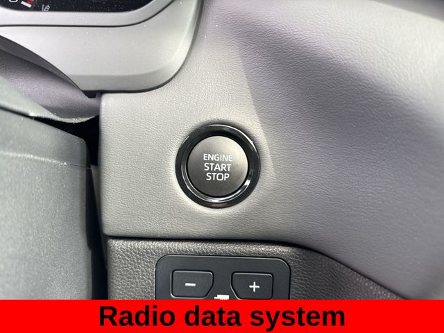 2025 Toyota Tundra Platinum photo