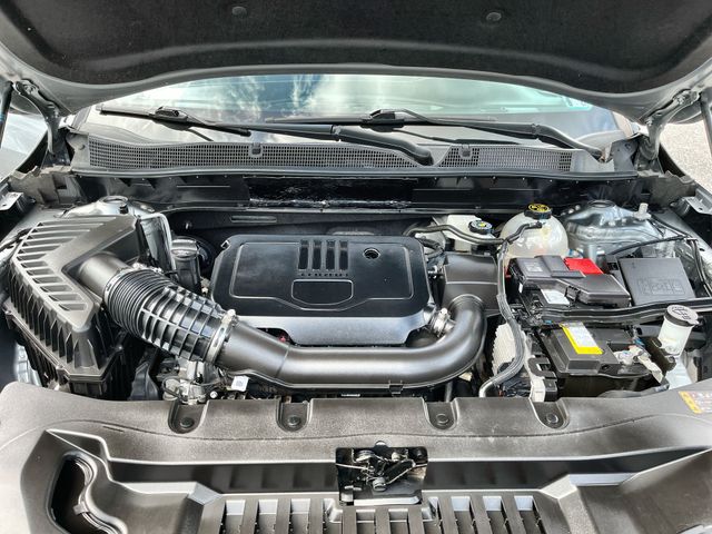 Used 2023 Gray Chevrolet LT image 18