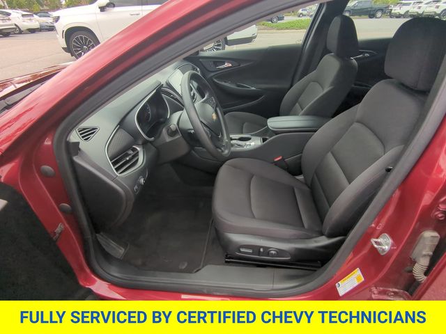 Used 2025 Chevrolet Malibu Sedan