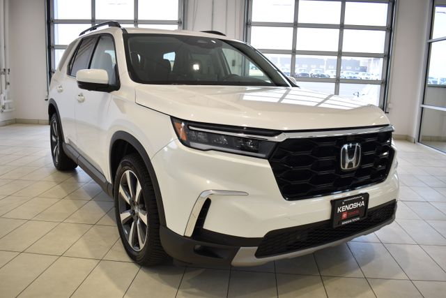2023 Honda Pilot Elite AWD