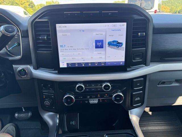 Used 2023 Silver Ford XLT image 27