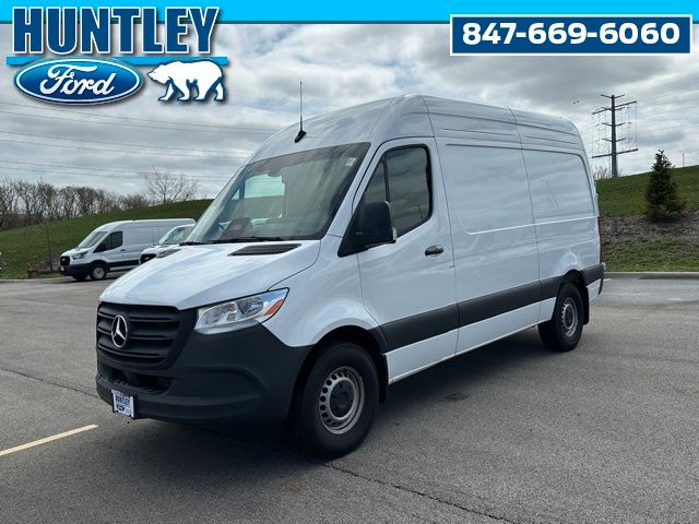 White 2025 Mercedes-Benz Sprinter Cargo 2500 144 RWD Van Rear-Wheel Drive 9-Speed Automatic