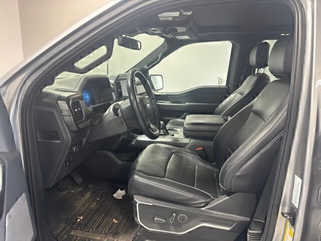 Used 2022 Silver Ford Lariat image 12