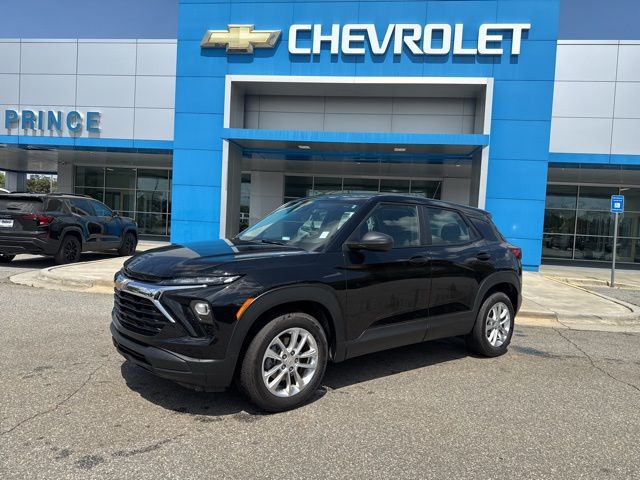 Mosaic Black Metallic 2025 Chevrolet Trailblazer LS FWD SUV / Crossover Front-Wheel Drive Continuously Variable Transmission