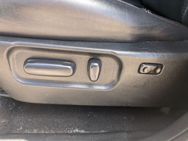 2020 Toyota Tacoma - Image 14