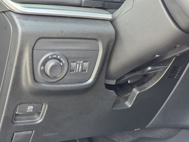 Used 2025 Jeep Grand Cherokee L SUV