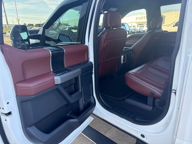 2022 Ford F-250SD Platinum:169724A