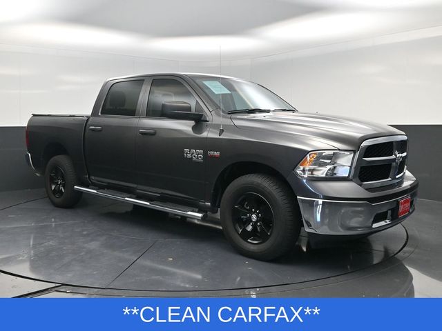 2024 Ram 1500 Classic Tradesman - 3