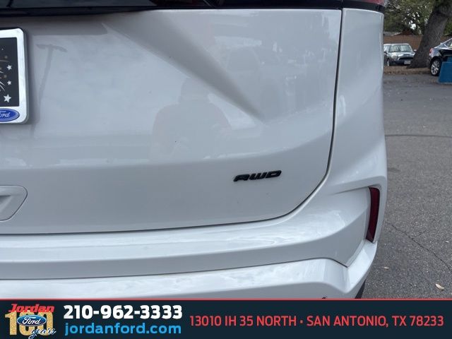 Used Car 2023 Ford Edge  Se For Sale Under $25,000 In San Antonio, Texas