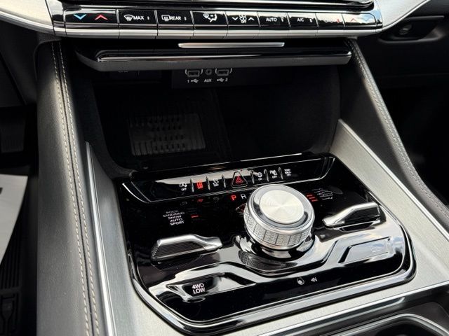 New 2026 Jeep Grand Wagoneer SUV