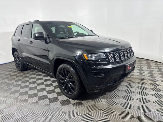  2018 Jeep Grand Cherokee Altitude 4WD   