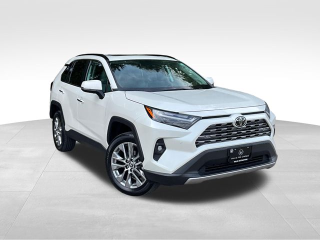 White (Blizzard Pearl) 2022 Toyota RAV4 Limited AWD SUV / Crossover All-Wheel Drive 8-Speed Automatic
