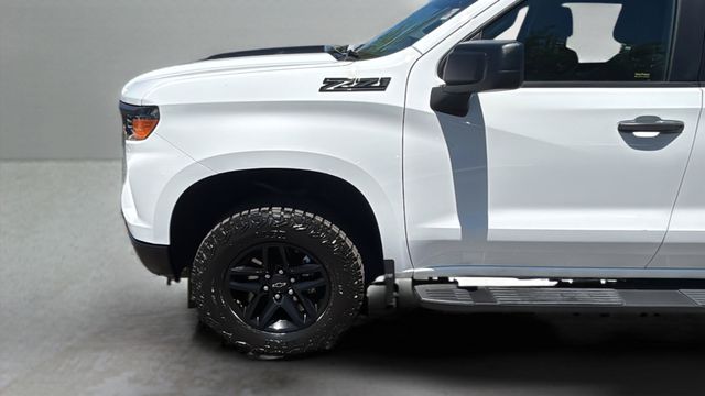 Used 2024 White Chevrolet Custom Trail Boss image 33