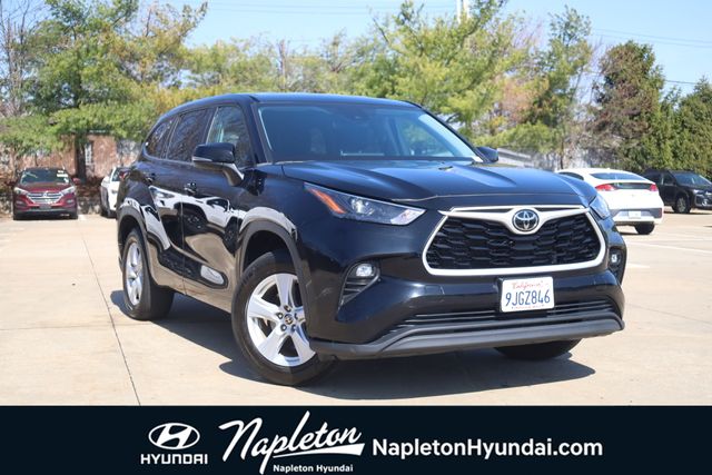 2024 Toyota Highlander LE FWD