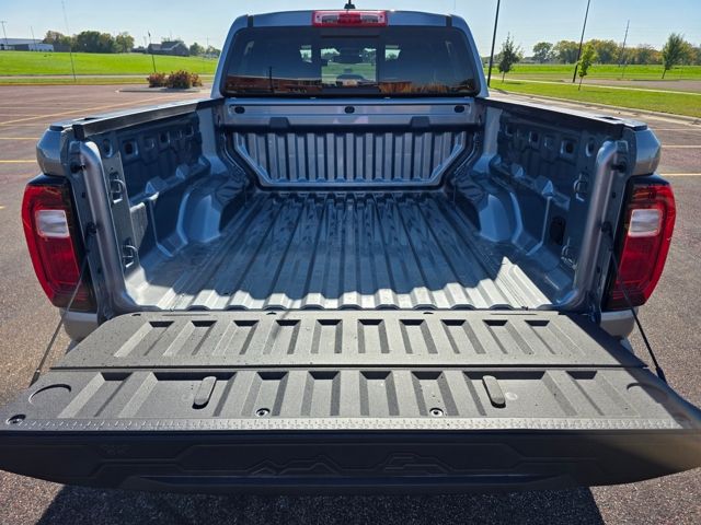 2026 GMC Canyon Elevation, 4WD