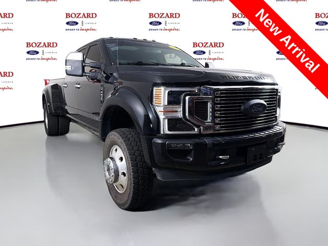 Black Metallic 2021 Ford F-450 Super Duty Platinum Crew Cab LB DRW 4WD Pickup Truck Four-Wheel Drive Automatic