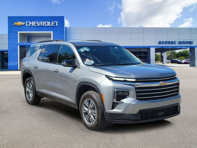 2025 Chevrolet Traverse LT FWD