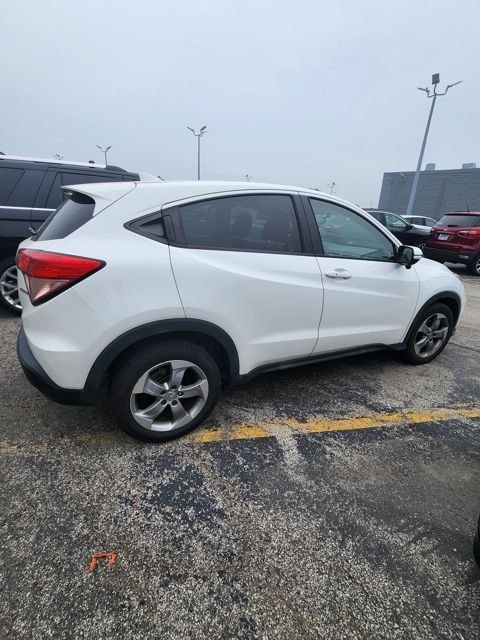Used 2017  Honda EX image 7