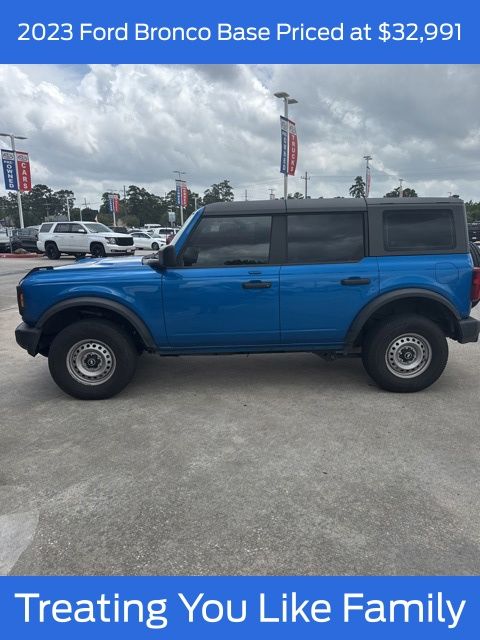 2023 Ford Bronco 4-Door 4WD