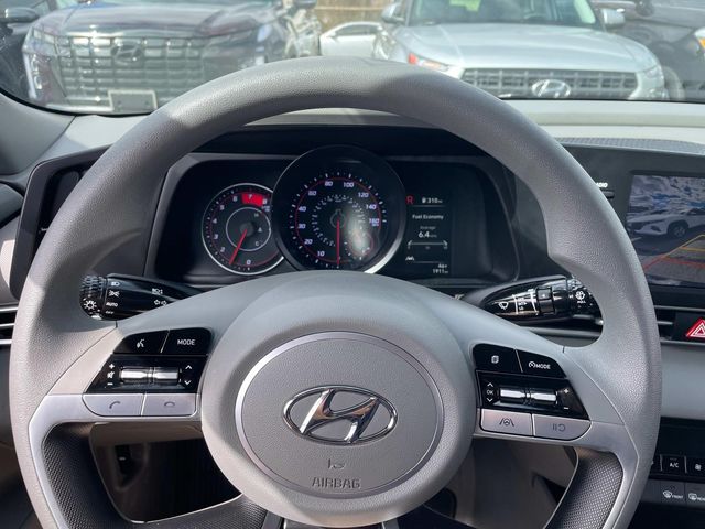 2023 Hyundai Elantra SEL 26