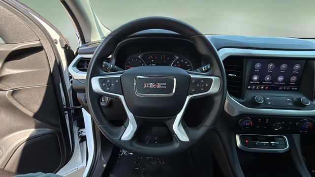 Used 2023 White GMC SLE image 14