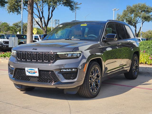 2025 Jeep Grand Cherokee Summit 2