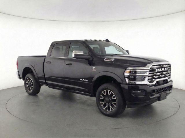 2025 RAM 2500 Limited Crew Cab 4WD