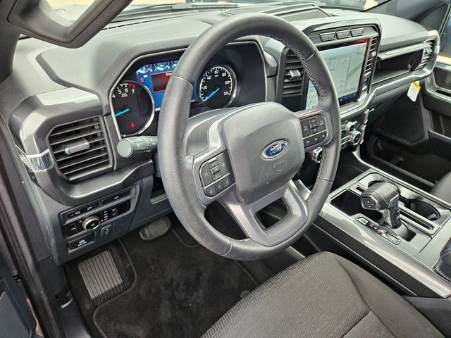 Used 2023 Silver Ford XLT image 13