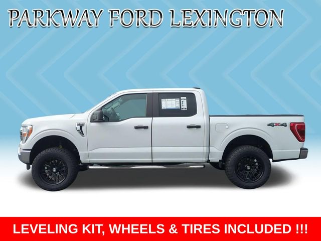 Used 2021 White Ford XLT image 3